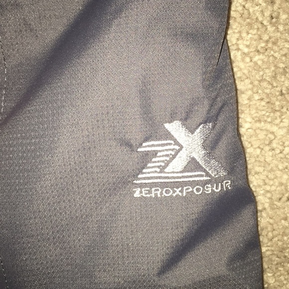 Heavy duty snow jacket - Picture 4 of 10